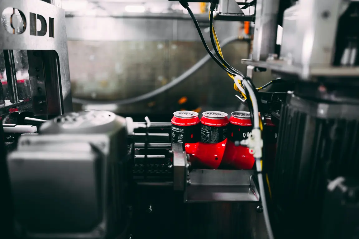 Canning machine